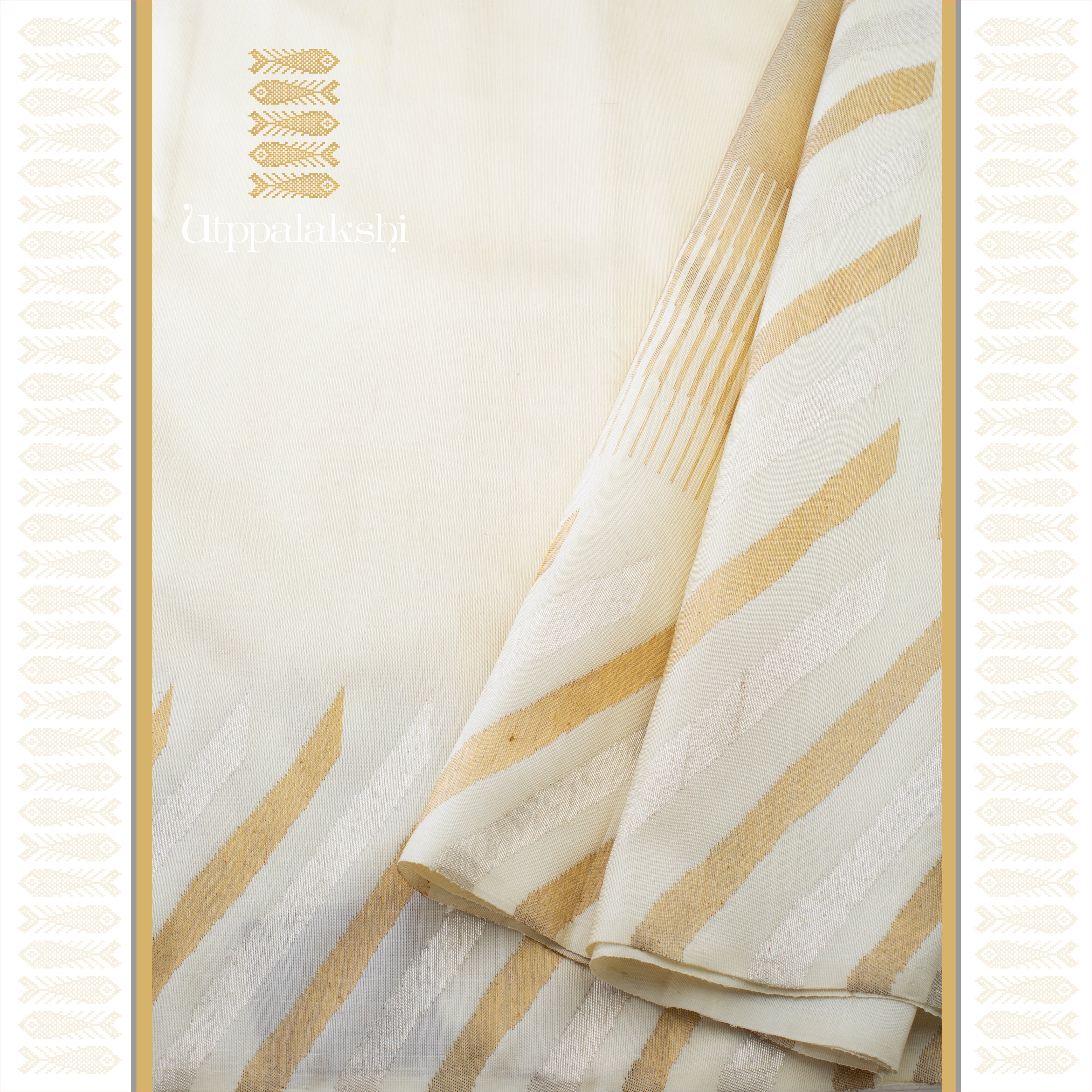 A Master Weaver’s Creation - Off White with 8-Kol Bavanji Border - AN UTPPALAKSHI HANDWOVEN KANJIVARAM SILK SAREE