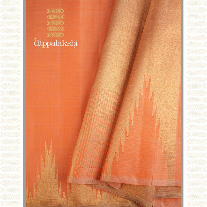 Mayil Kazhuthu Saree with Orange Pallu – An Utppalakshi Handwoven Kanchipuram Silk Saree