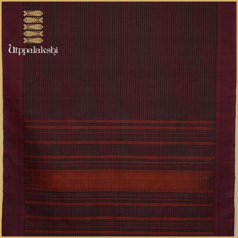 Maroon Vazhapoo South Saree – An Utppalakshi Handwoven Kanchipuram Silk Saree
