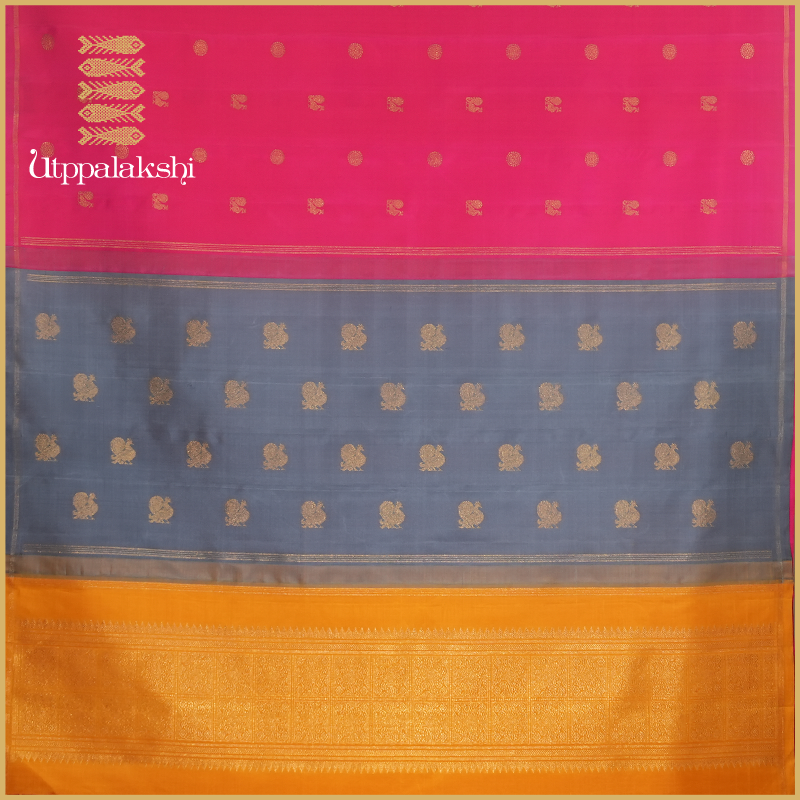 DEEP PINK ANNAM CHAKKARAM WITH DOUBLE COLOUR PALLU-AN UTPPALAKSHI HANDWOVEN KANCHIPURAM SILK SAREE