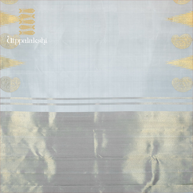UTPPALAKSHI HANDWOVEN KANJIVARAM SILK SAREE GREY TEMPLE PAISLEY BORDER WITH TISSUE PALLU