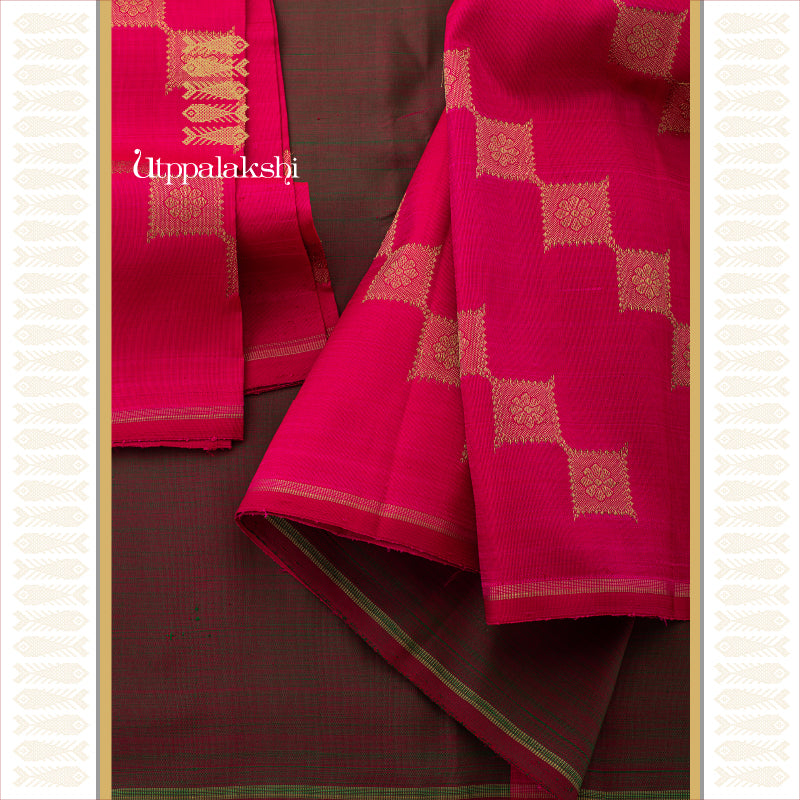 MANDULIR AND MAGENTA NO BORDER || UTPPALAKSHI HANDWOVEN KANJIVARAM SILK SAREE