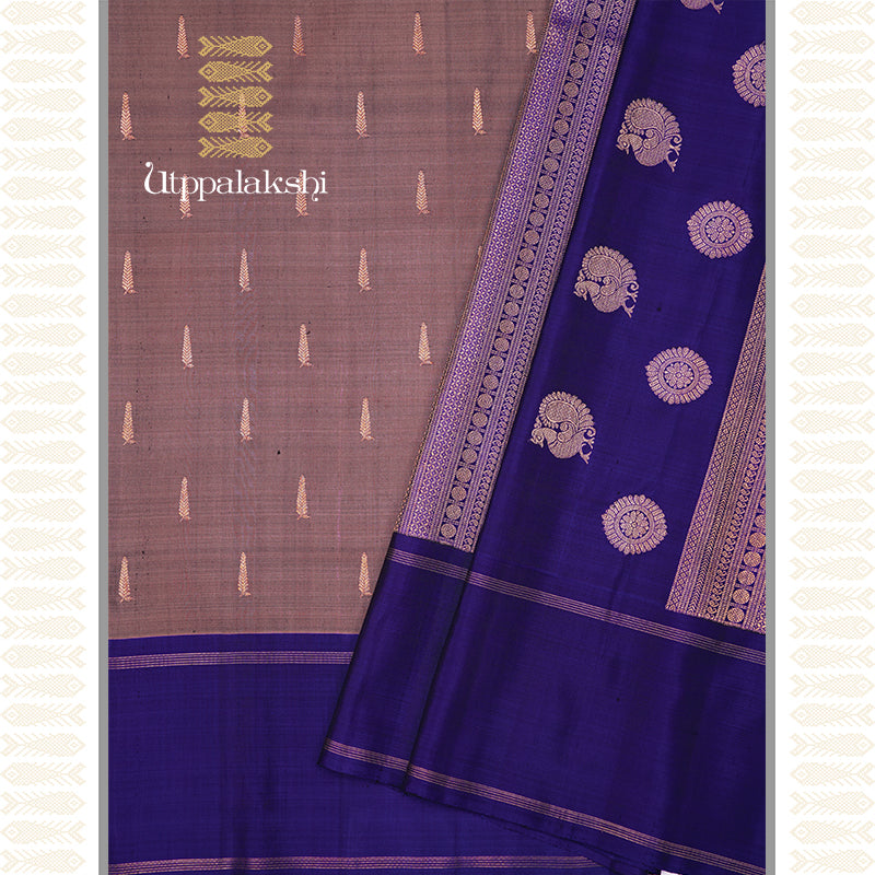 SMOKEY GREY COLOUR SAREE WITH BLUE BORDER-AN UTPPALAKSHI HANDWOVEN KANCHIPURAM SILK SAREE