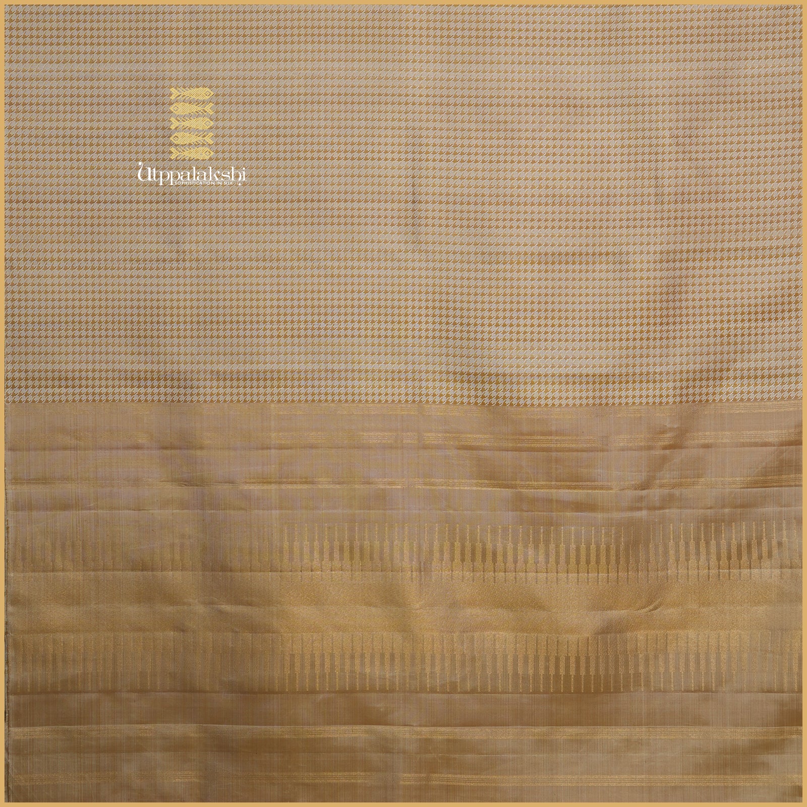Tusser and White Body with Classic Houndstooth Pattern – An Utppalakshi Handwoven Kanjivaram Silk Saree