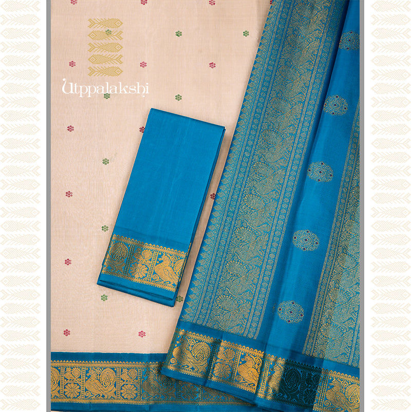 TUSSAR COLOUR SAREE WITH RAMAR BLUE KORVAI BORDER-AN UTPPALAKSHI HANDWOVEN KANCHIPURAM SILK SAREE
